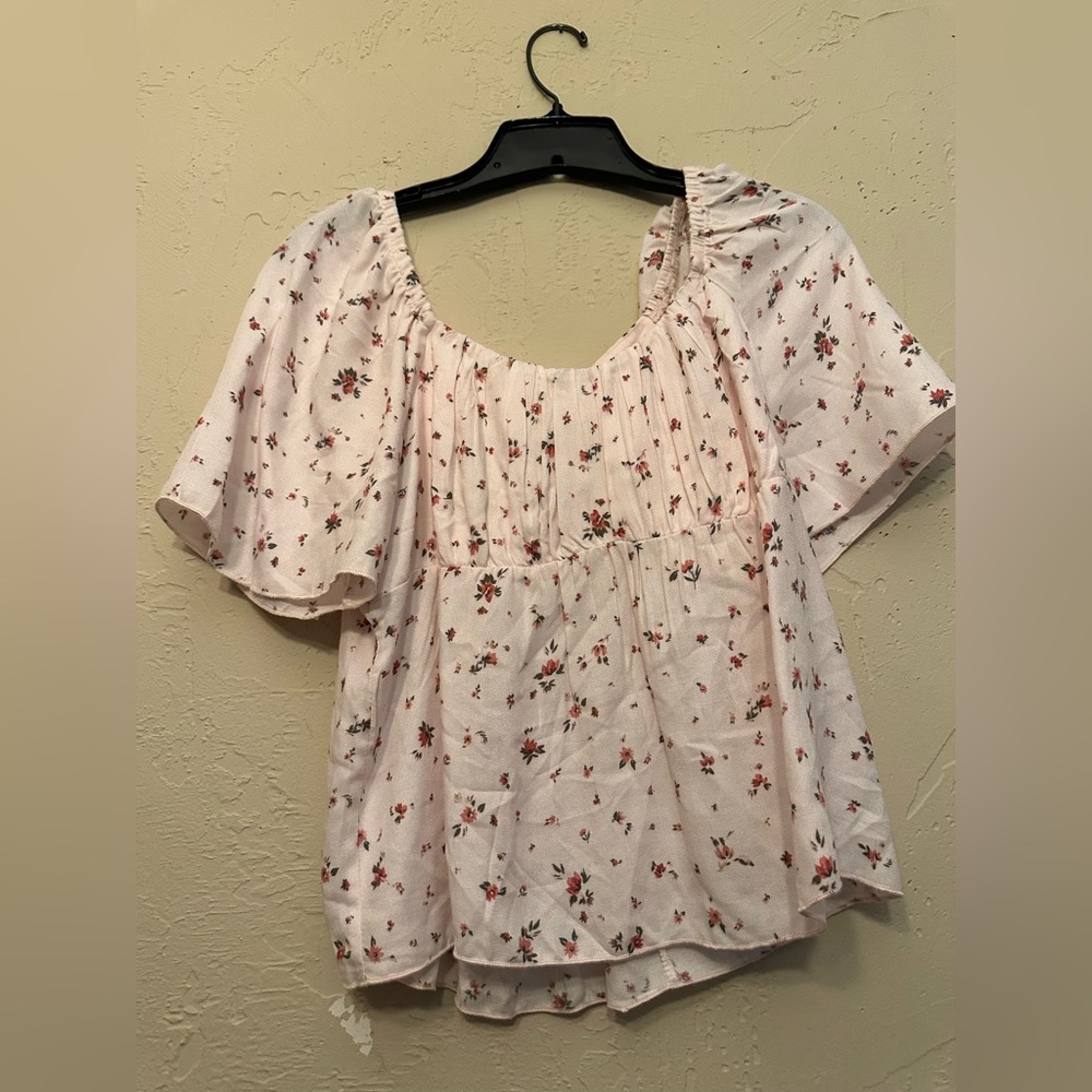 Size Small Urban Romantics Blouse